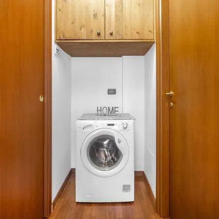 Apartment Tar5 -20 Minutes From Duomo- Design-elegant *